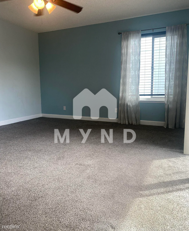 Foto del edificio - 2 br, 1 bath Condo - 4602 Neil Rd Unit 64 ...