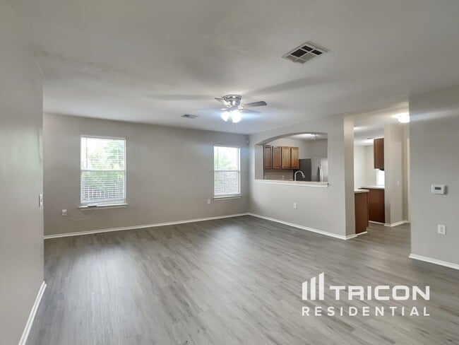 Foto del edificio - 12529 Sky Harbor Dr