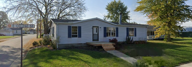 Front - 411 College St