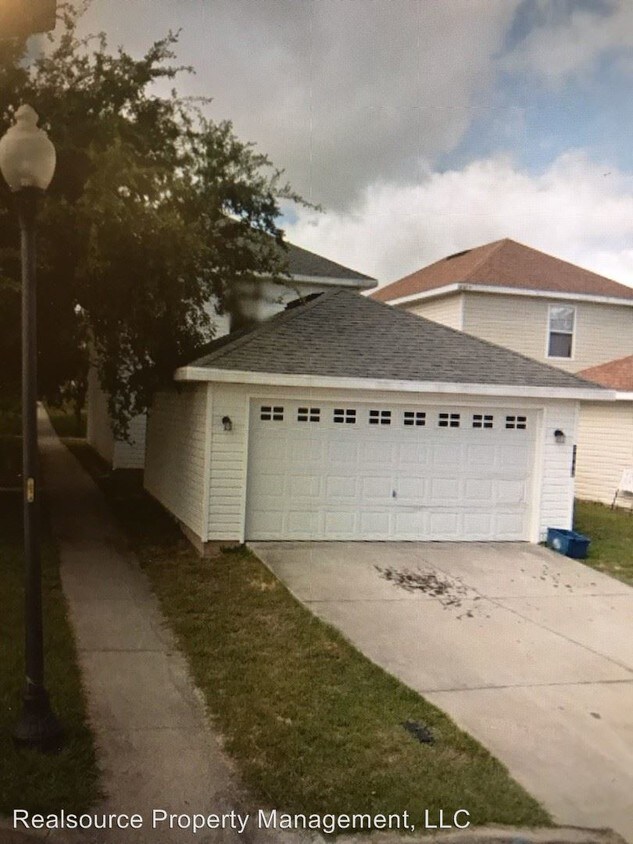 Primary Photo - 1092 Park Central Cir