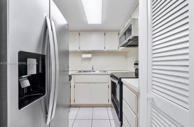 Foto del edificio - 995 SW 84th Ave