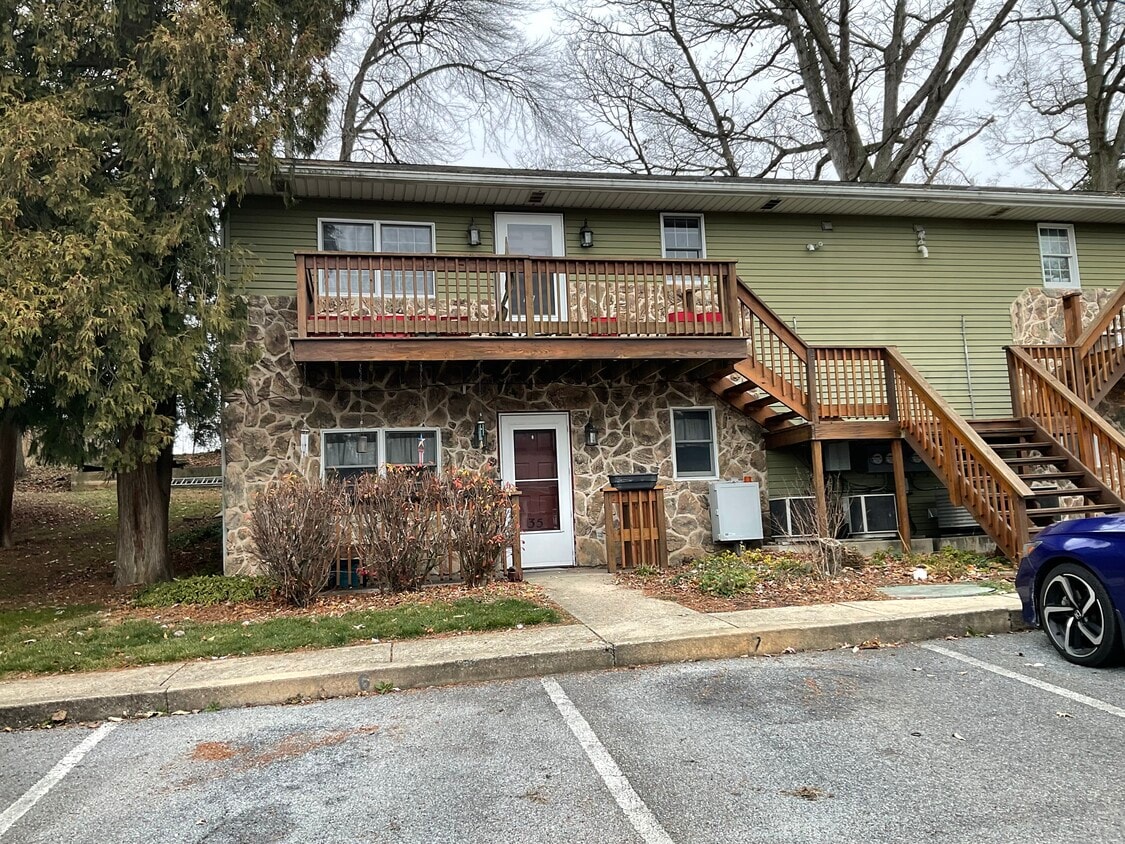 35 Hellers Church Rd Unit 35 Hellers Church Rd, Leola, PA 17540 Apartments in Leola, PA
