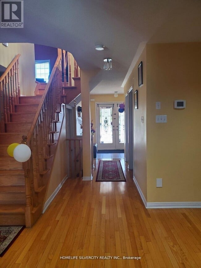 Photo du bâtiment - 30 Sheepberry Terrace