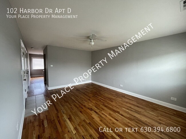 Building Photo - 102 Harbor Dr