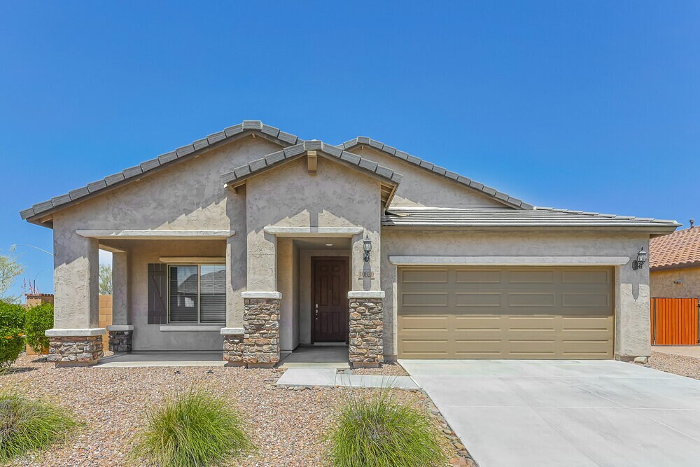 Foto principal - 10820 E Topaz Ave