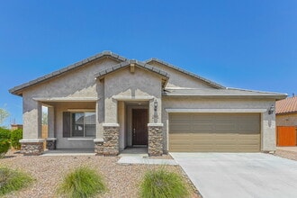 Building Photo - 10820 E Topaz Ave
