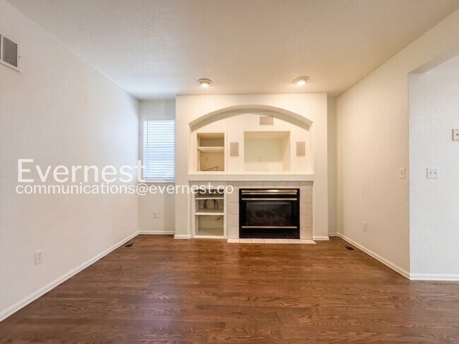 Foto del edificio - 10545 Ashwood Ct