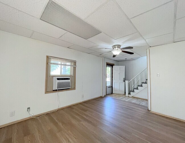 Foto del edificio - Spacious 3 bedroom home