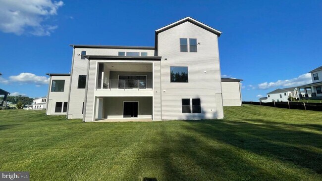 Foto del edificio - 24827 Yellow Poplar Pl