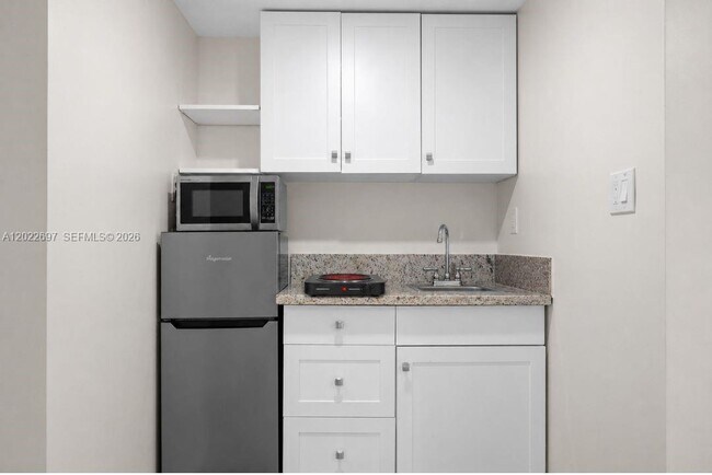 Foto del edificio - 1041 NE 9th Ave