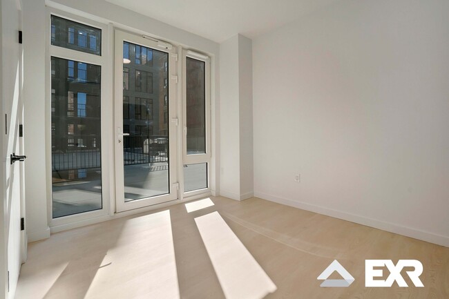 Foto del edificio - 14815 89th Ave