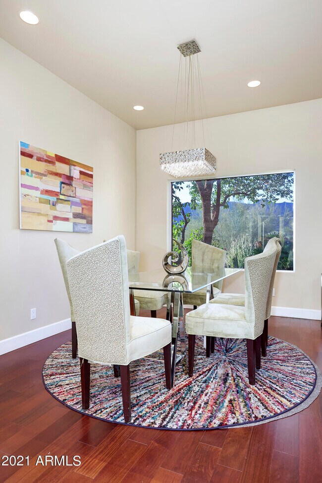 Foto del edificio - 4820 N Cottontail Run Rd