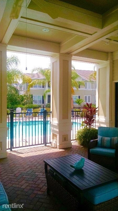 Foto del edificio - 2 br, 2 bath Townhome - 8001 Saint Simons St