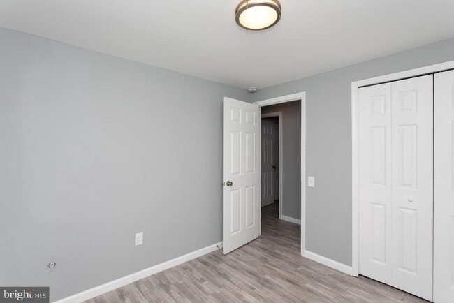 Building Photo - 2693 Red Lion Pl