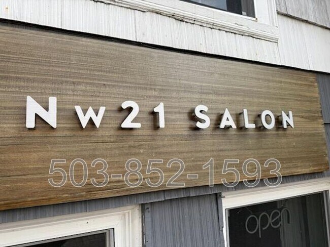 Foto del edificio - 822 NW 21st Ave