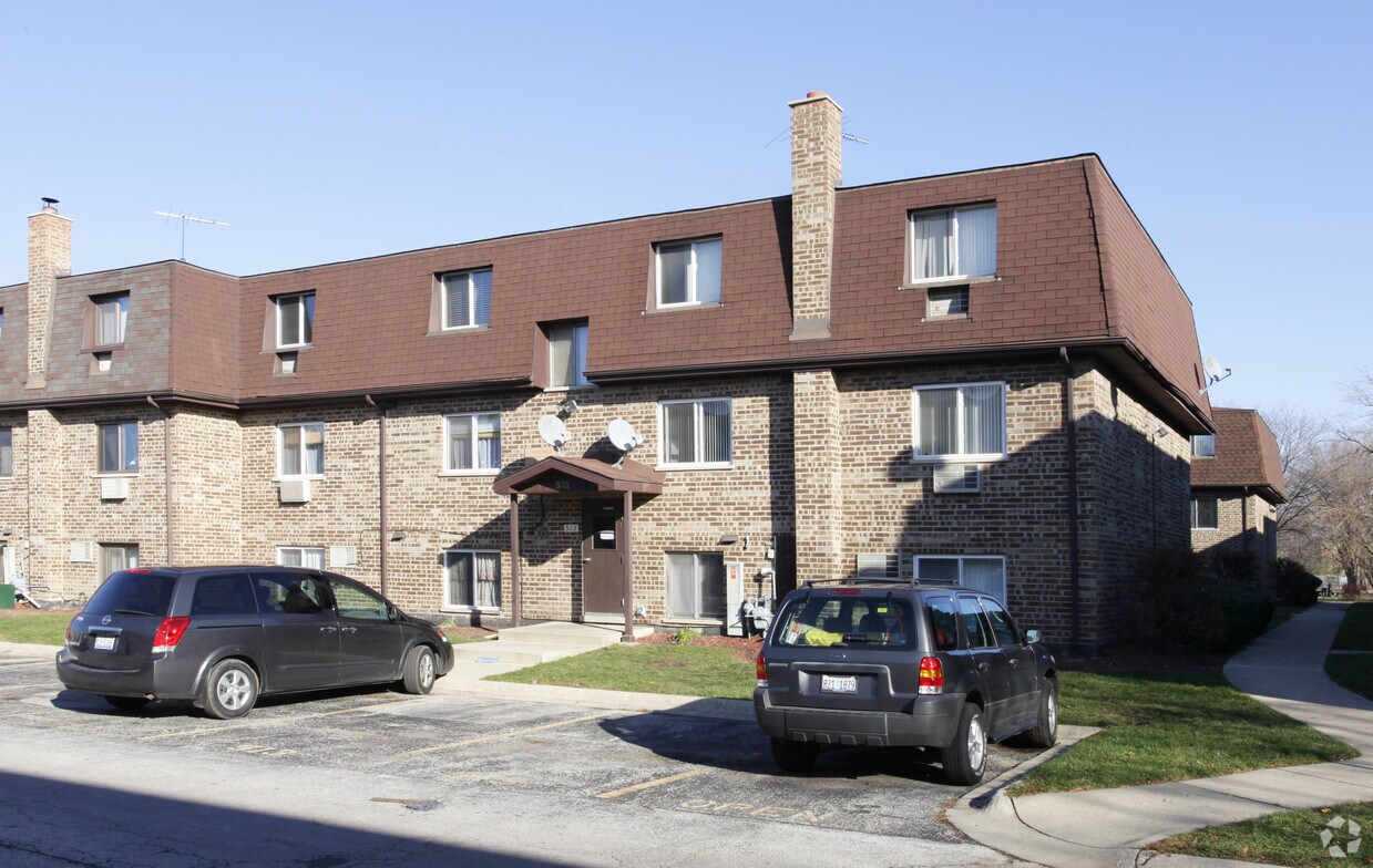 Primary Photo - 513 W Dempster St