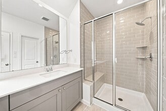 Building Photo - 4926 Chester Lk Ln