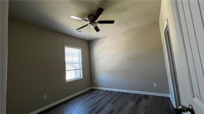 Foto del edificio - 3124 Hawthorne Path