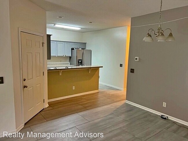Building Photo - 3 br, 2.5 bath House - 69 Pine Forest Dr