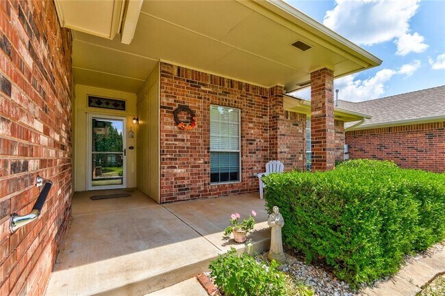 Foto del edificio - 305 Waterfront Dr