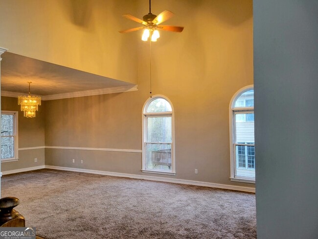 Foto del edificio - 1523 Fallen Leaf Dr SW