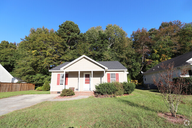 Front porch - 1304 Poplar Ridge Rd