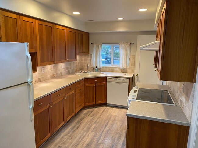 Foto del edificio - 6144 N Willamette Blvd