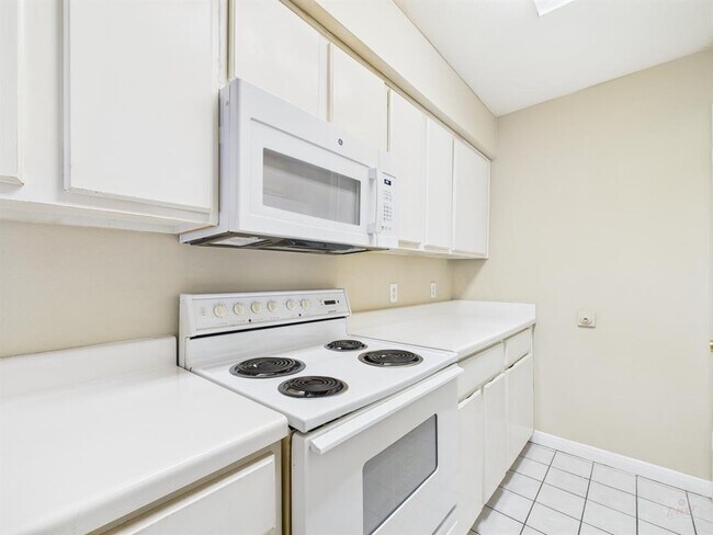 Foto del edificio - 501 W 26th St