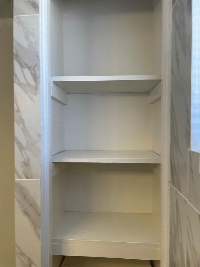 Building Photo - 4321 Hazard St