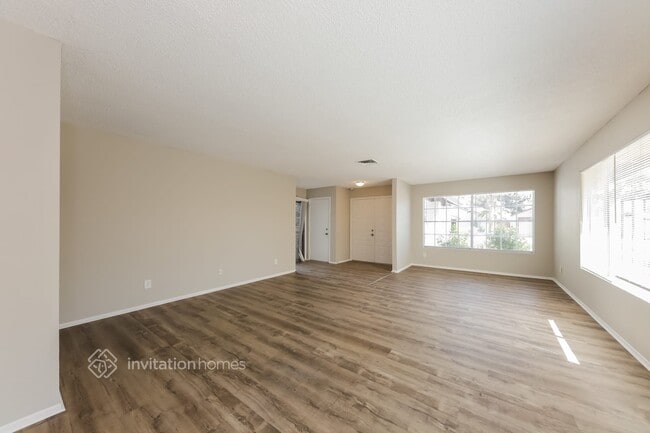 Foto del edificio - 4427 W Morrow Dr