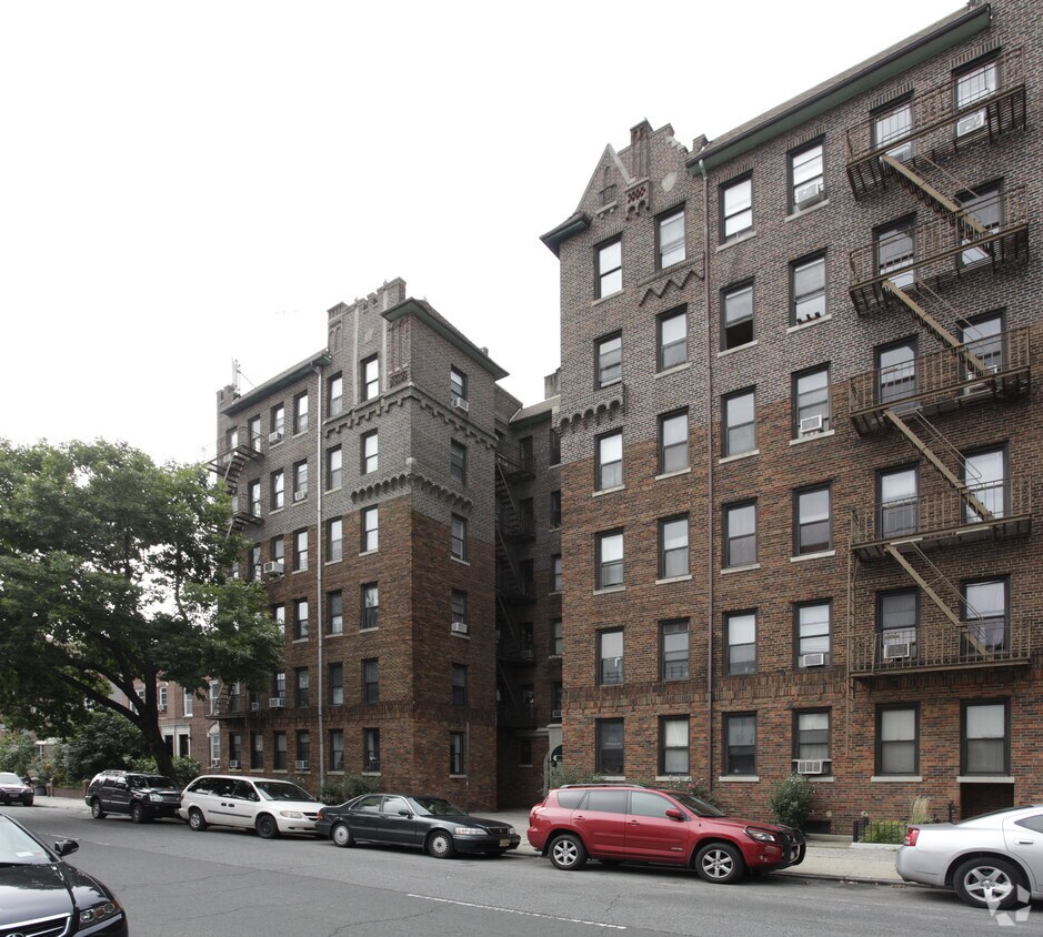 Foto del edificio - 32-52 33rd Street