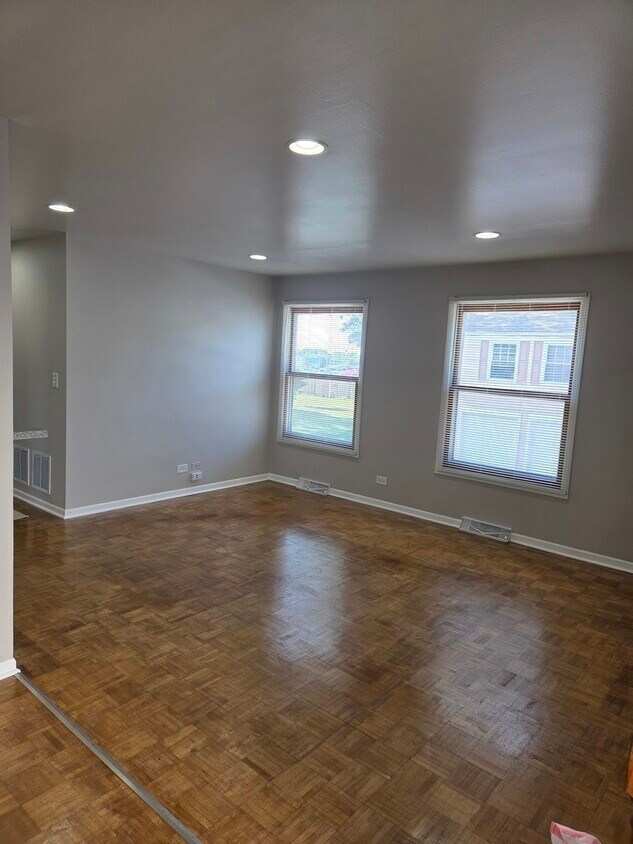 Foto principal - 1255 Pearl Ave