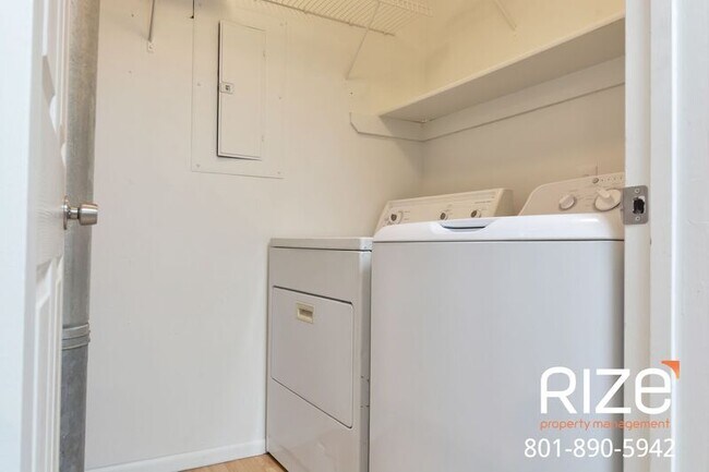 Foto del edificio - 4116 S Oak Meadows Dr