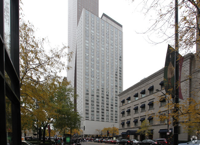 Foto del edificio - 757-777 N Michigan Ave