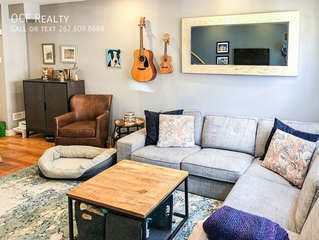 Photo - 430 Greenwich St House