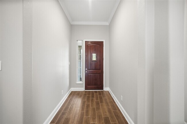 Foto del edificio - 14915 Violet Willow Ct