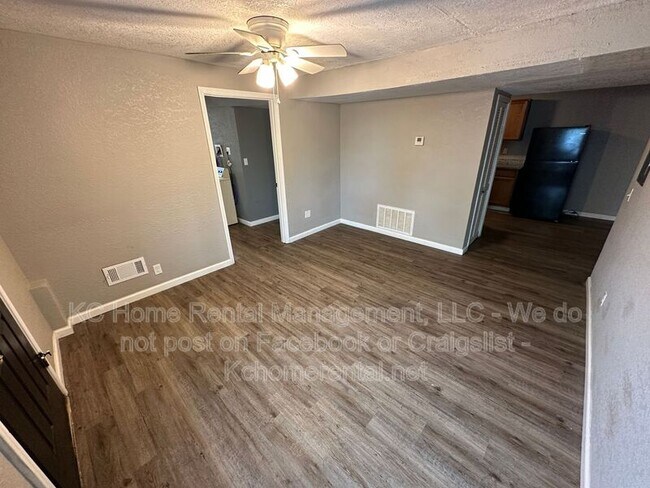 Foto del edificio - 300 Hill St