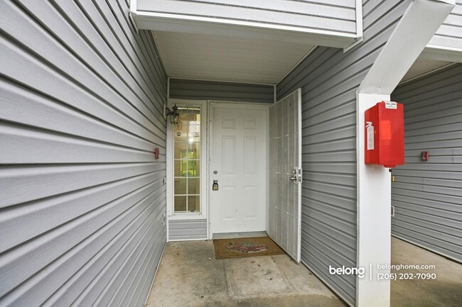 Building Photo - 2525 S 288th St