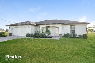 Building Photo - 1121 NW Juanita Pl