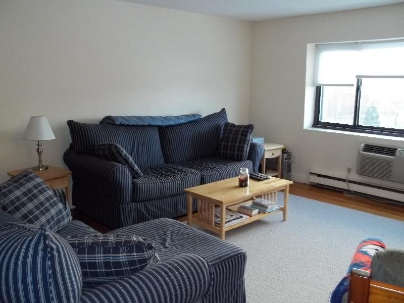 Foto principal - 36 Dighton St