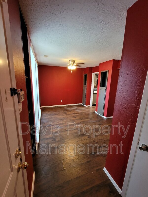Foto del edificio - 7165 Fair Oaks Ave