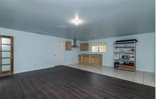 Foto del edificio - Very Comfortable 1 Bed 1 Bath House