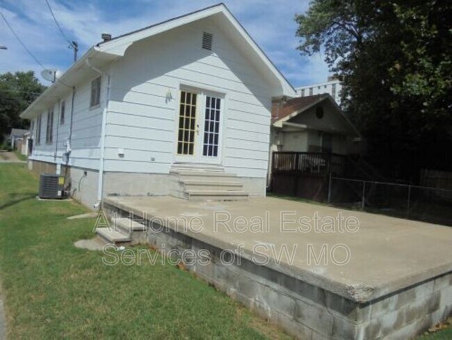 Foto del edificio - 510 W Madison St