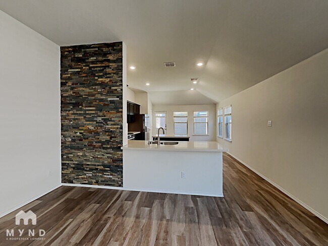 Building Photo - 2436 Dolostone Dr