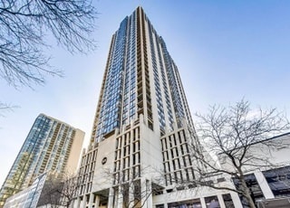 Primary Photo - 1122 N Clark St