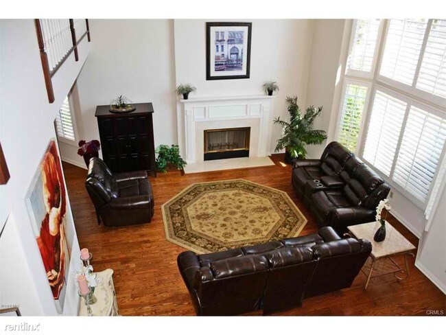 Foto del edificio - 5535 Liverpool Ct