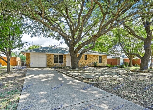 Building Photo - Comfortable 3/2 Home in Midlothian TX!