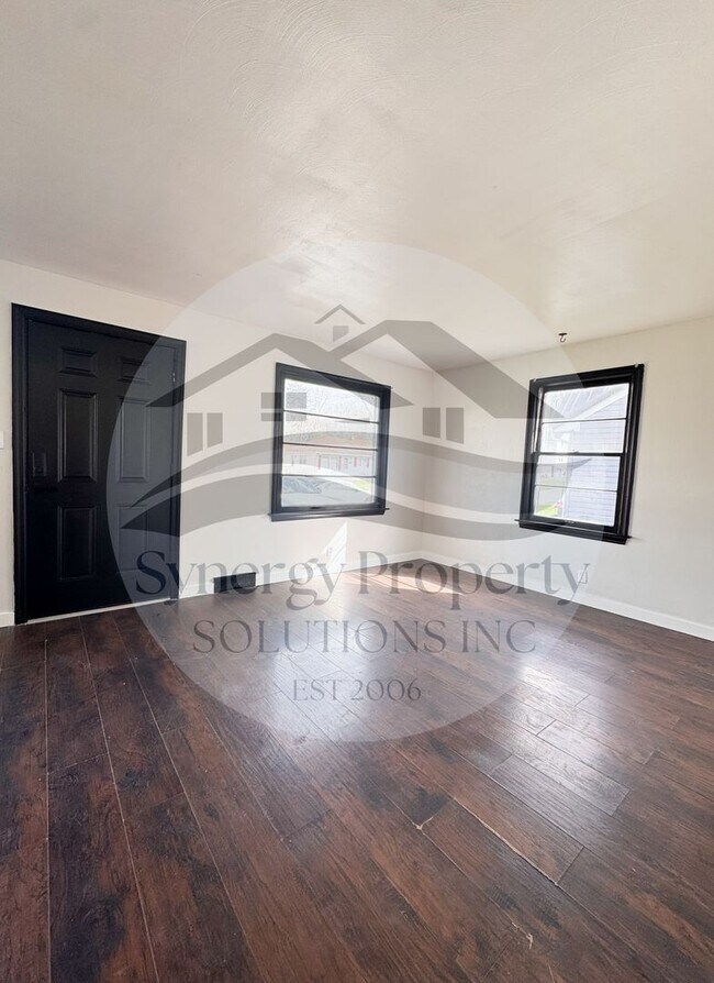 Foto del edificio - Available Now