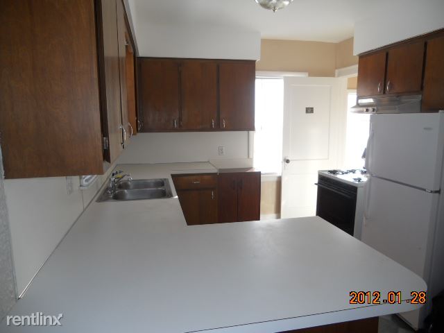 Foto del edificio - 995 Lakeview St