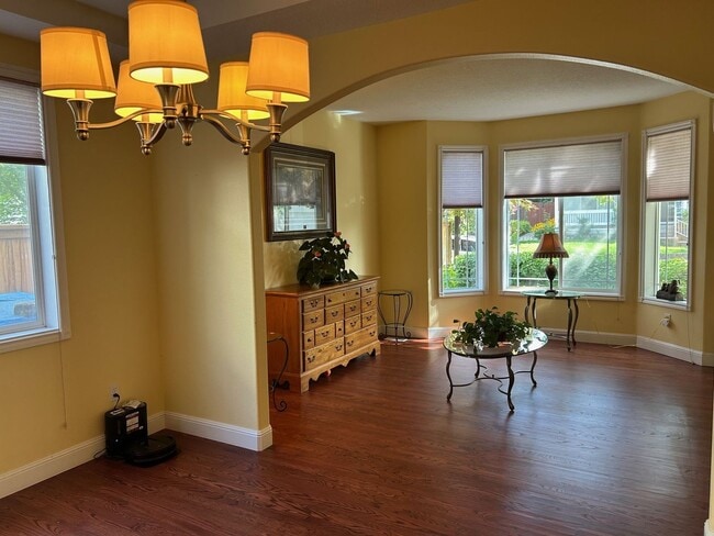 Foto del edificio - Rare & Exceptional 6-BR Bethany Home on Cu...